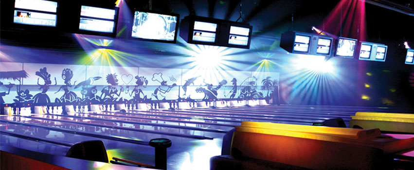 Wild Island Coconut Bowl: Bowling Lanes from the Left, Source: facebook.com/wildisland things to do in reno with kids