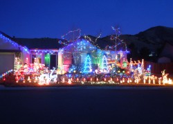 Reno Christmas Light Displays: Hidden Valley Parade of Lights (3), Source: http://bit.ly/XPcQlz best places to see christmas light displays in reno