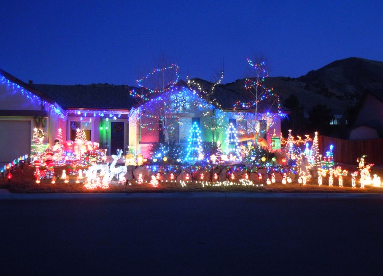 Reno Christmas Light Displays: Hidden Valley Parade of Lights (3), Source: https://bit.ly/XPcQlz best places to see christmas light displays in reno