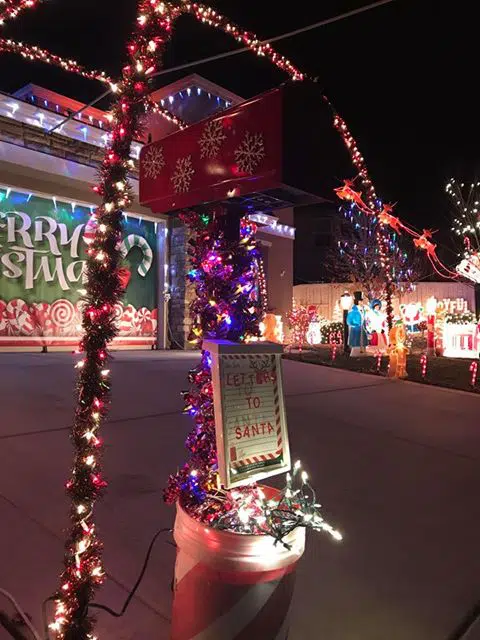 Pebble Hill Drive, Reno, NV (2), Source: Andrew Pointer, Facebook best places to see christmas light displays in reno