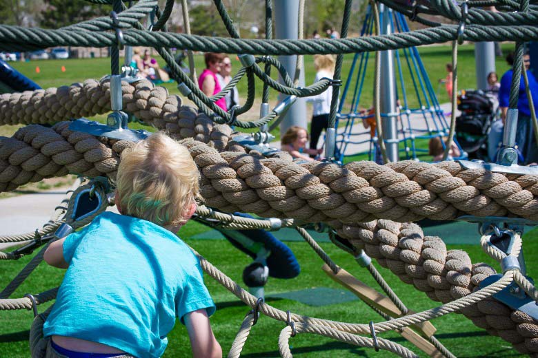 Pah Rah Mountain Park: Spider net rope climb, 2014 Copyright Will Hull, Windy Pinwheel pah rah mountain park in sparks, nevada
