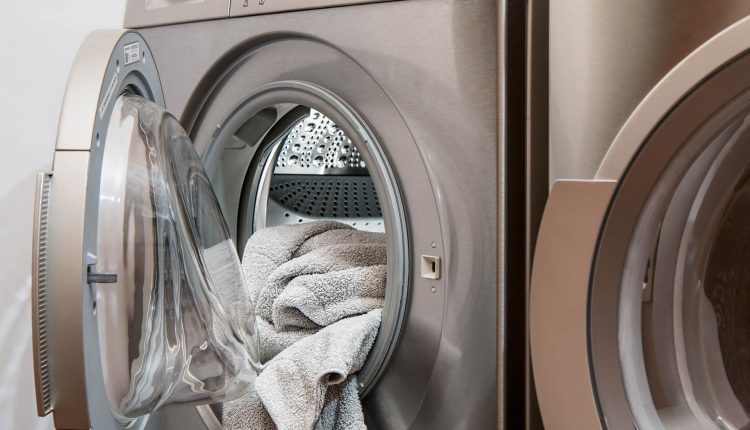 Washing Machine, Source: Steve Buissinne from Pixabay why a home appliance warranty is worth purchasing
